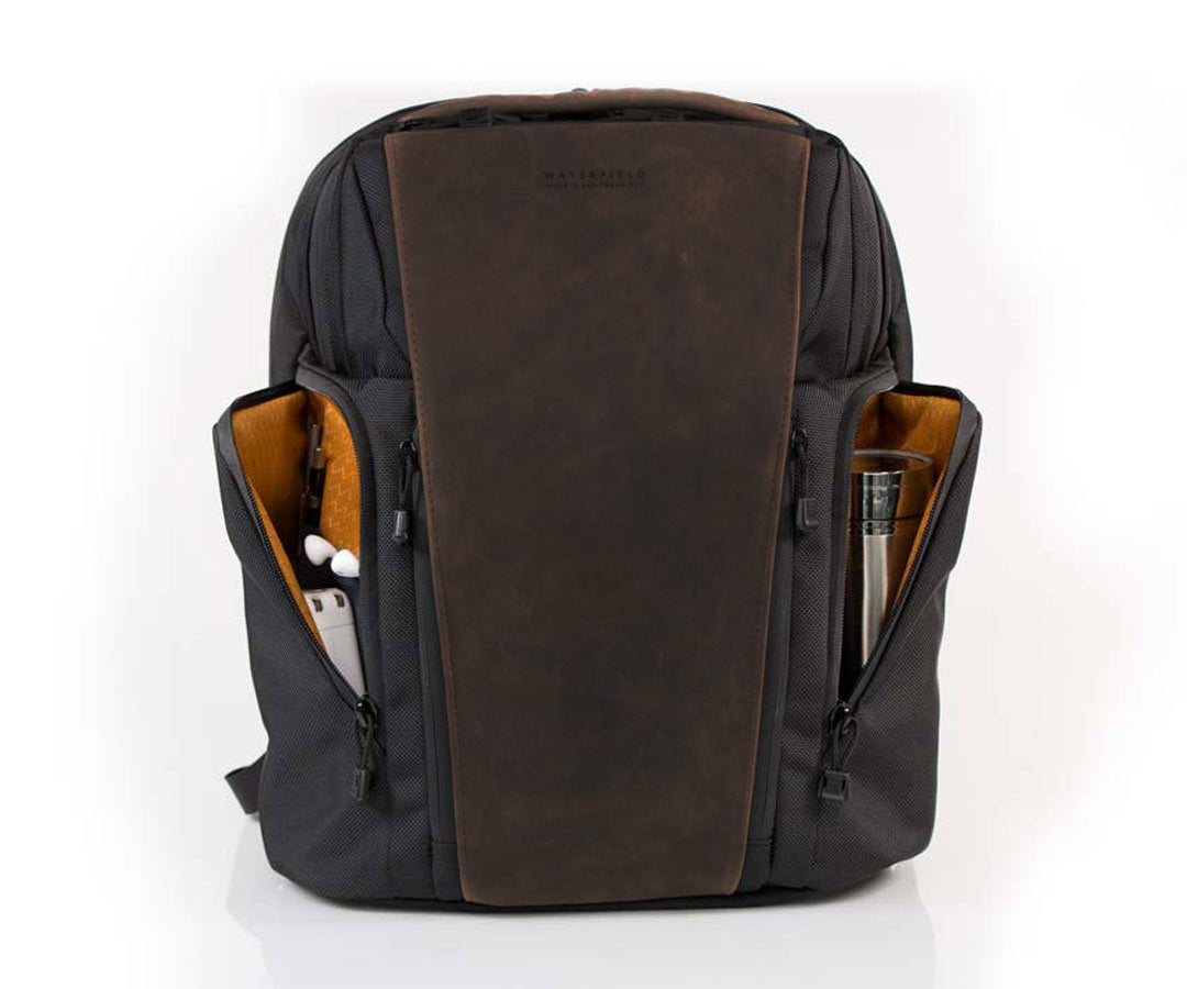 Pro executive sale laptop backpack