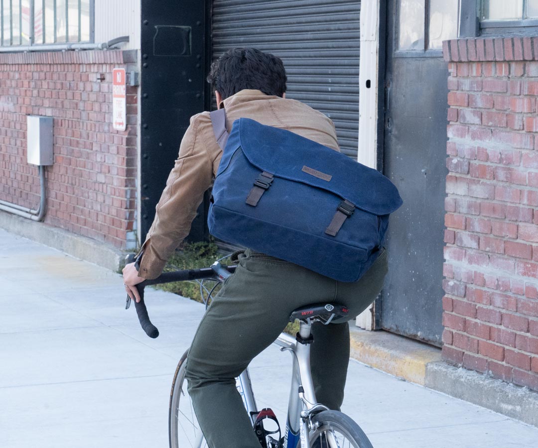 Best Stylish Bike Messenger Bags for Commuting 2023 – Von Baer