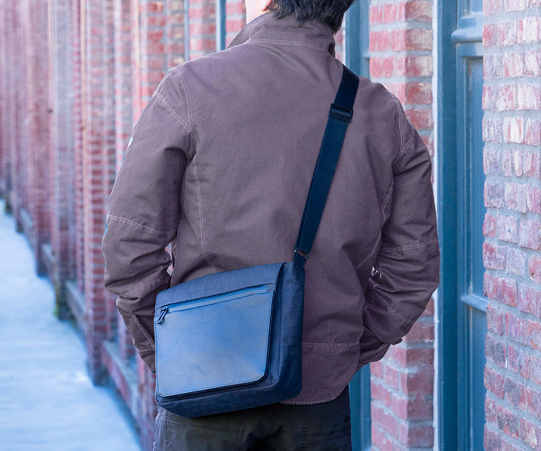 Shinjuku Messenger Bag