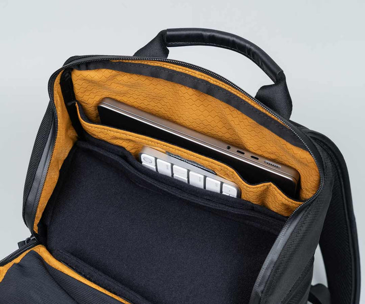 Separate padded side pockets protect laptop and keyboard