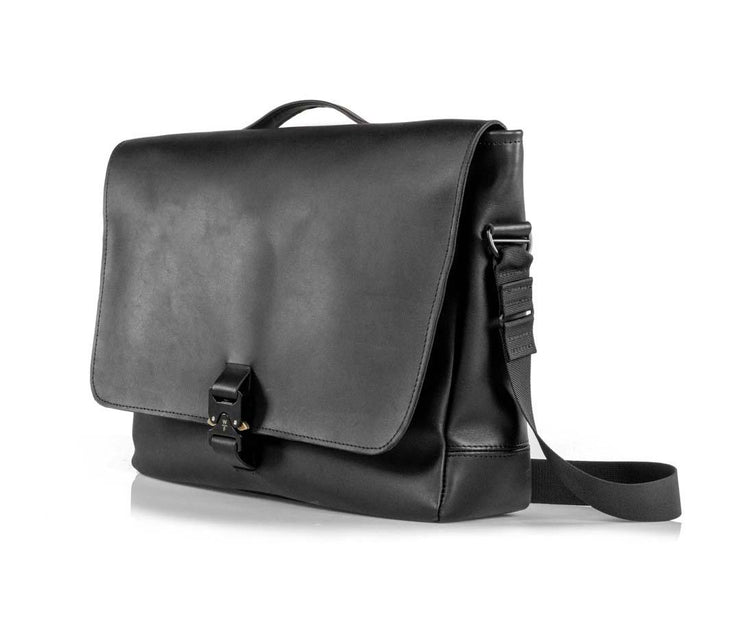 Gabicci Mens Leather Laptop Messenger Bag Black: Joe Size: One Size