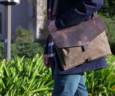 Waterfield Bolt Crossbody Leather Laptop Bag Review — $199 