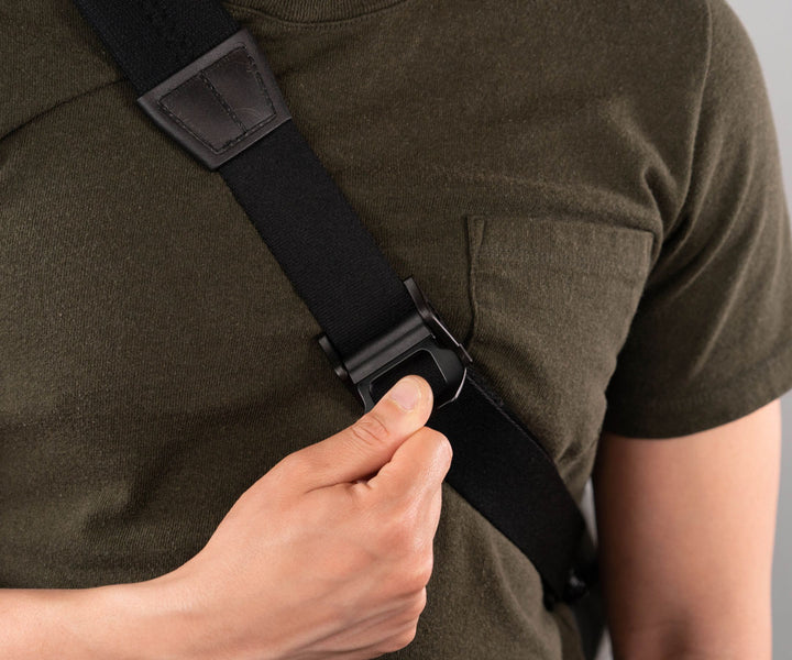 Camlock lets you adjust the strap while on your body for a better fit.